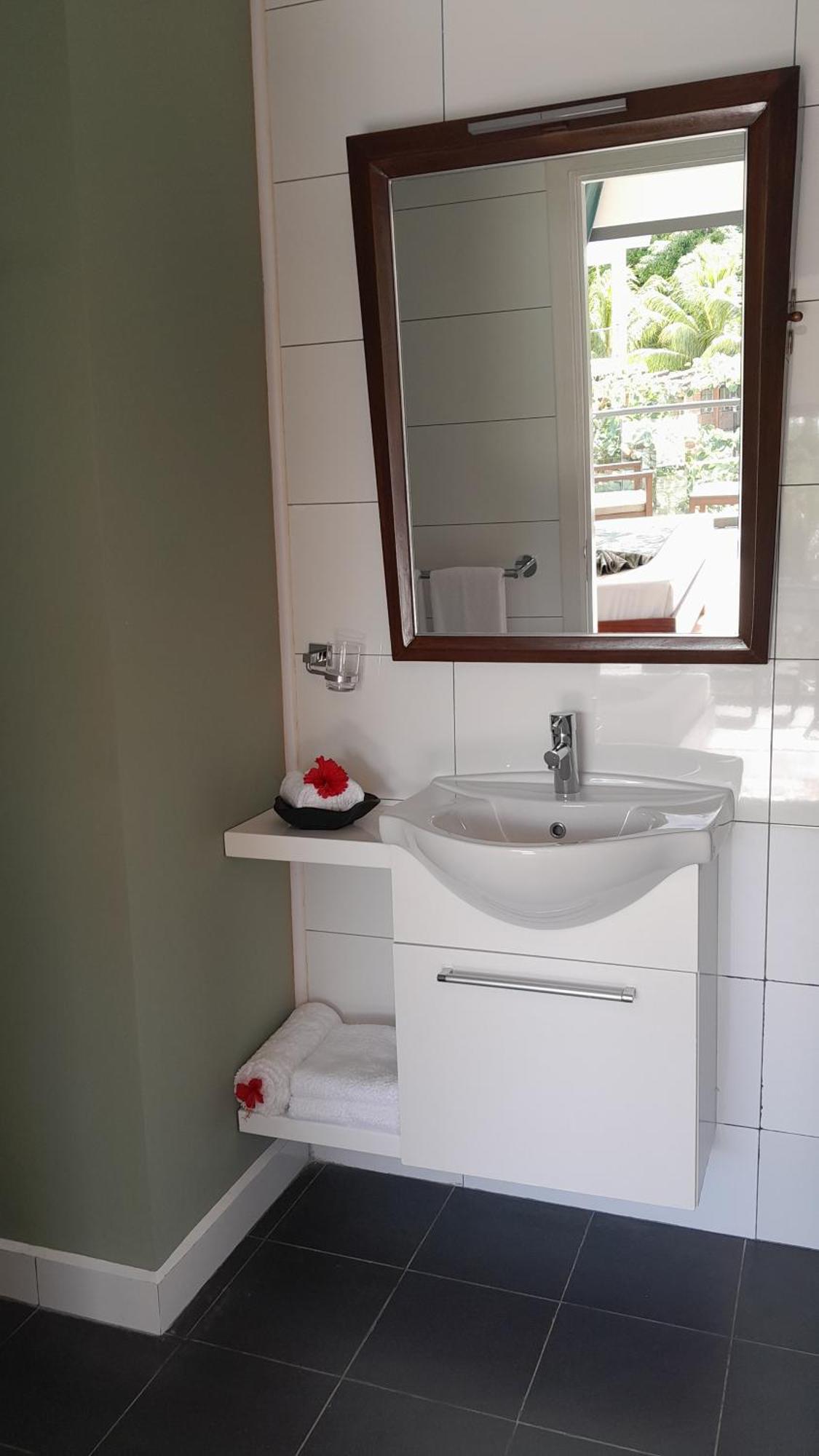 Isla Holiday Home Anse Royale Buitenkant foto